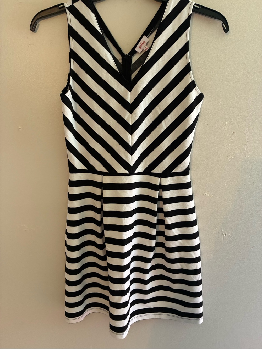 Pixley Black & White Striped Fit & Flare Dress Size M